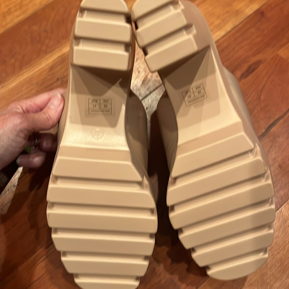 NWT Cape Robbin Echoya Open Toe Chunky Block Heels - Picture 7 of 8